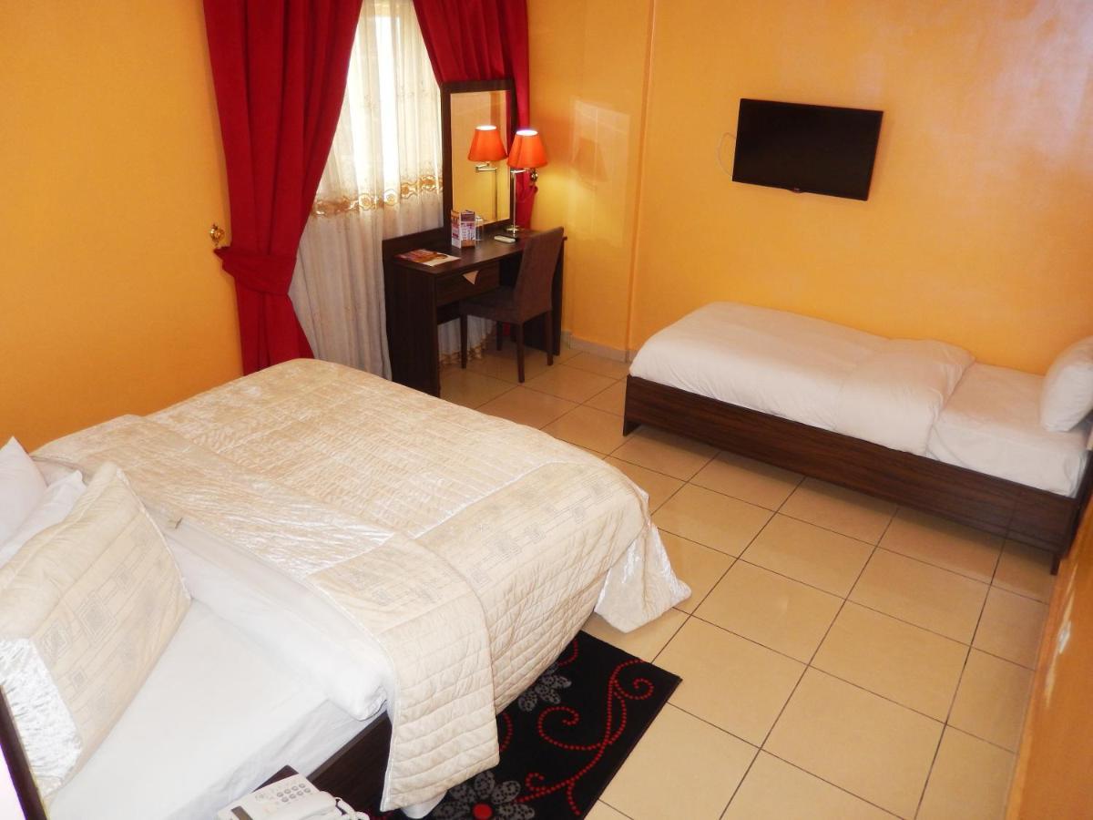 Noubou International Hotel Ντουάλα Εξωτερικό φωτογραφία