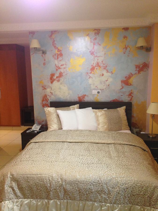 Noubou International Hotel Ντουάλα Εξωτερικό φωτογραφία