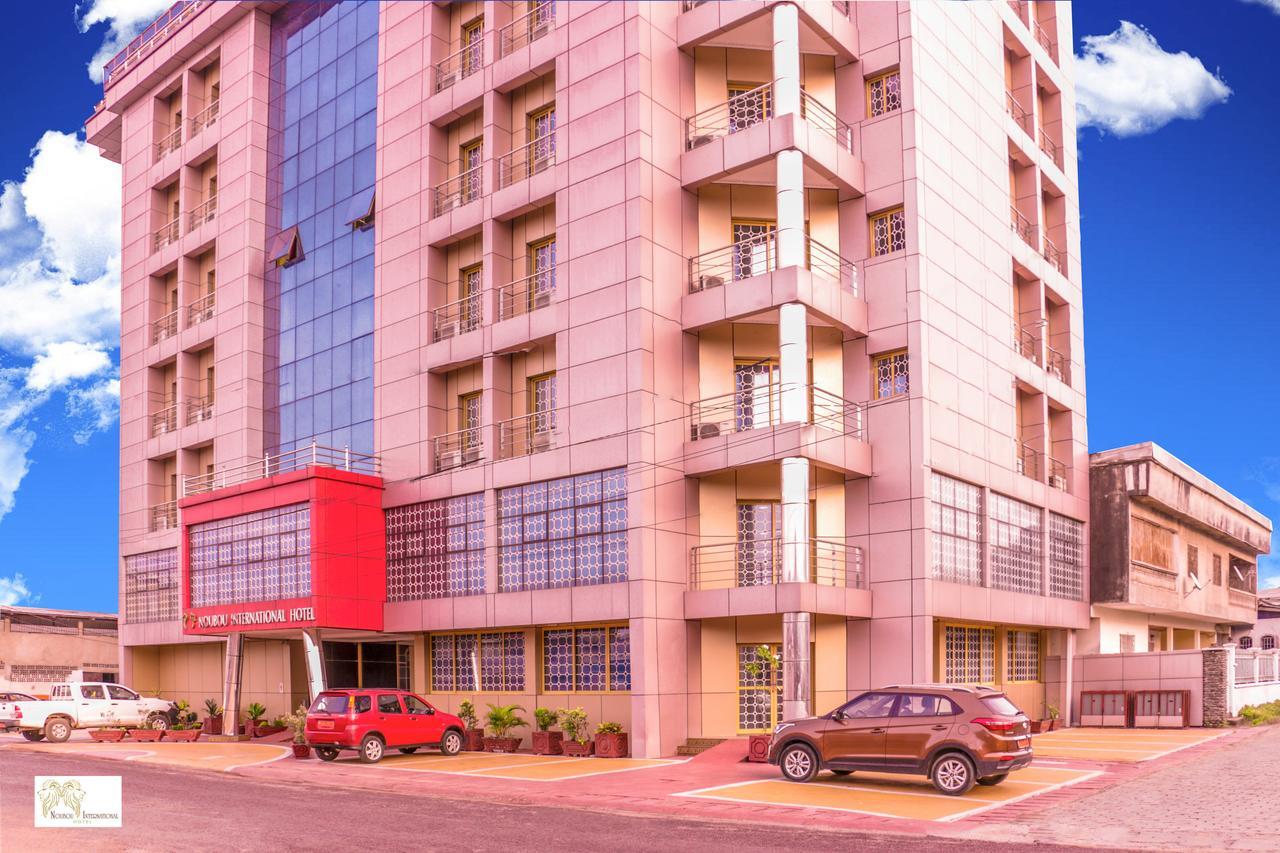Noubou International Hotel Ντουάλα Εξωτερικό φωτογραφία